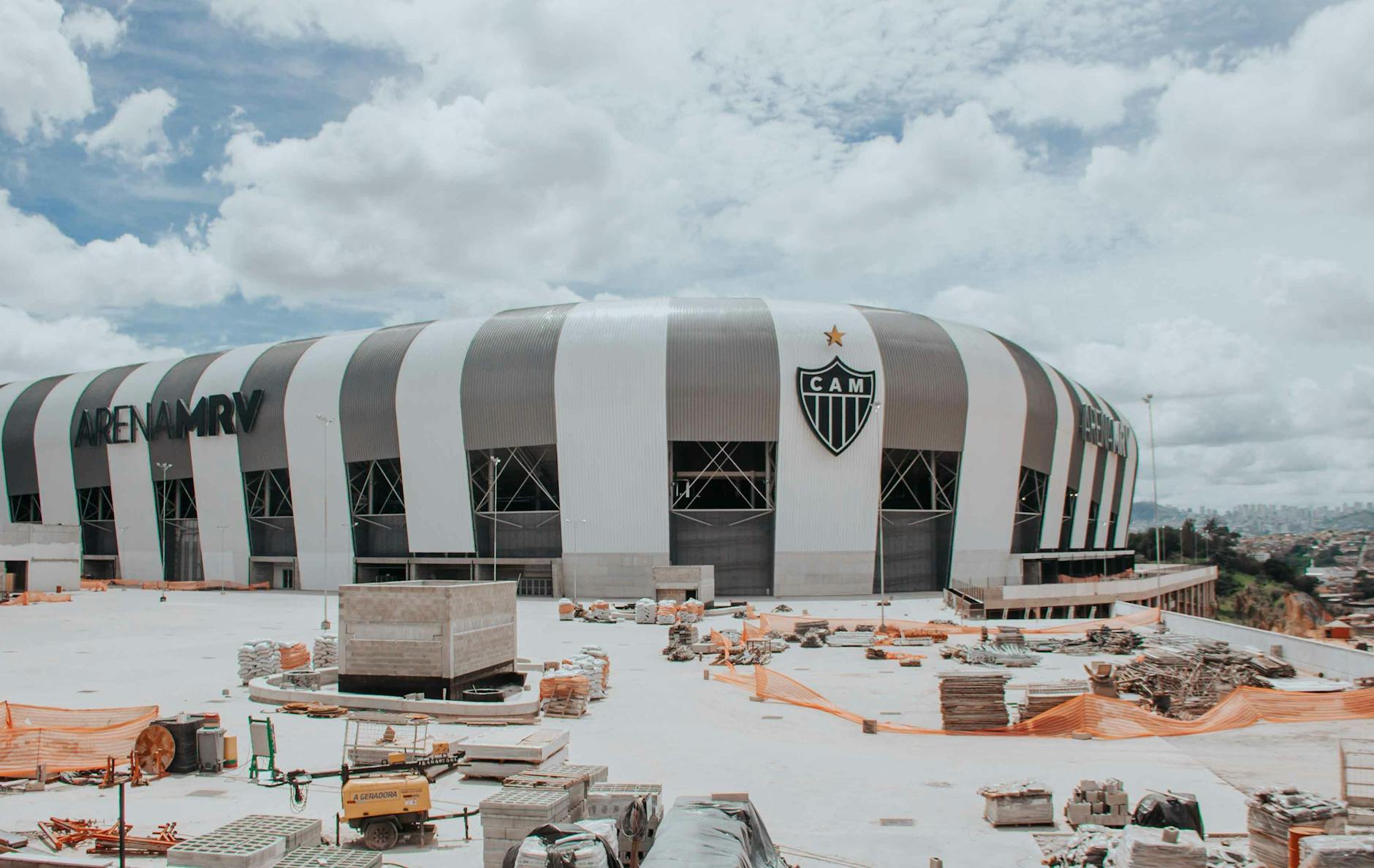 Coritiba x Atlético Mineiro: duelo direto por afirmação expõe forças e fragilidades no Brasileirão