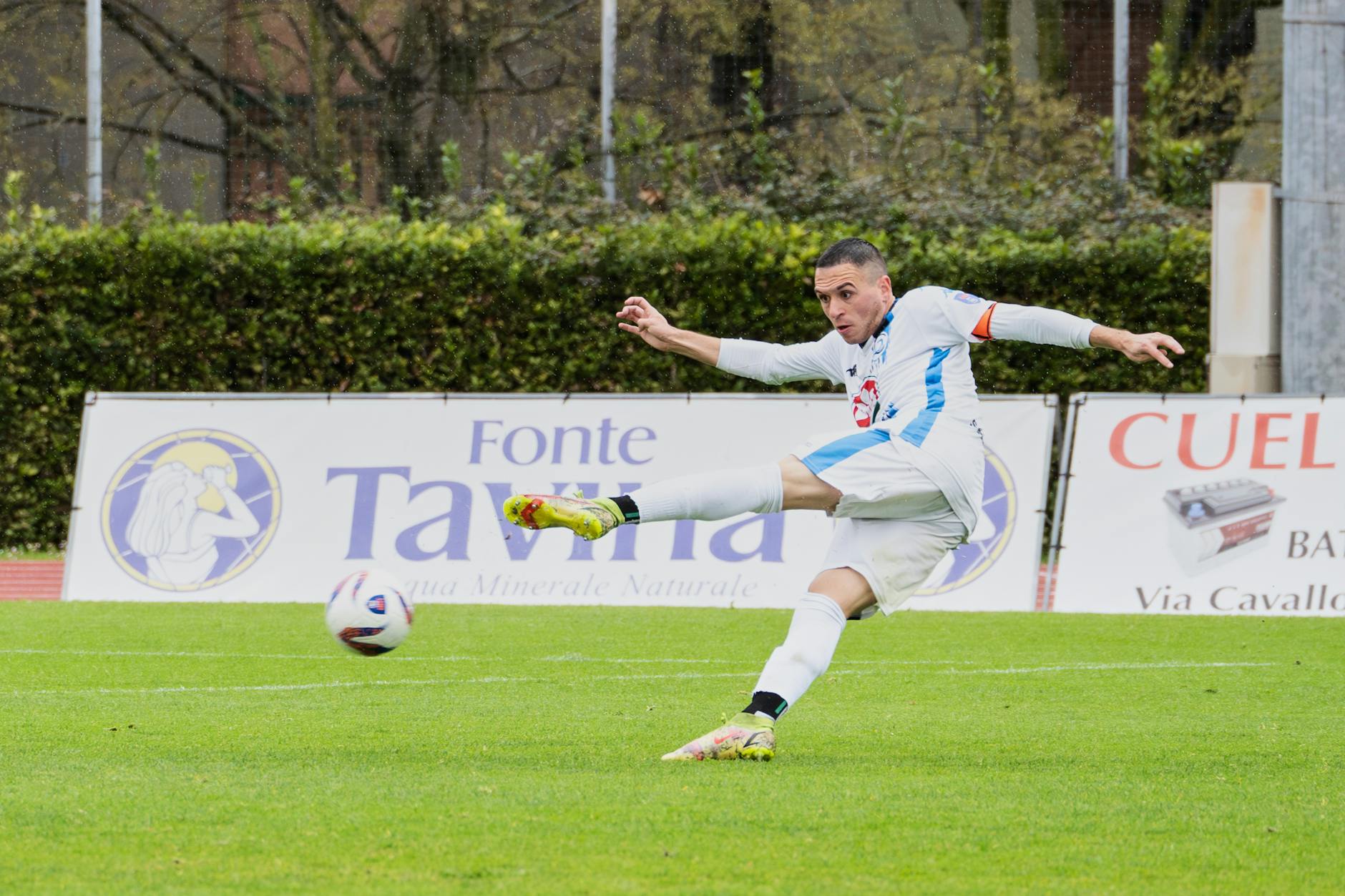 Cagliari x Cremonese: Um confronto direto pela sobrevivência na Serie A